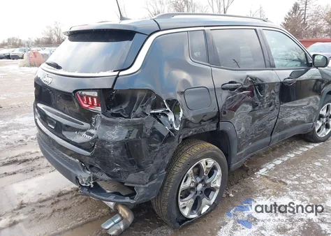 2020 Jeep Compass Limited 4X4 z USA, uszkodzony, nr VIN 3C4NJDCB2LT130232